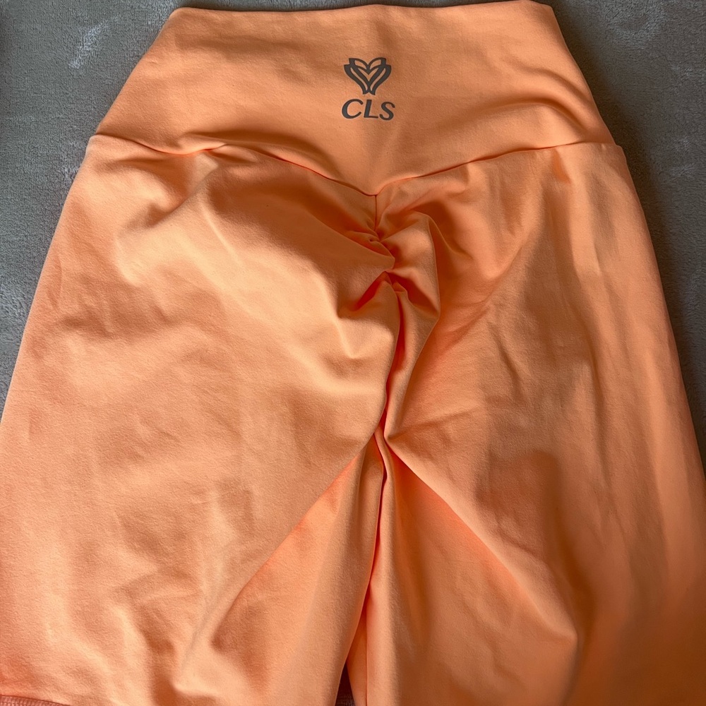 CLS Neon Workout Shorts 💓 - Picture 3 of 3